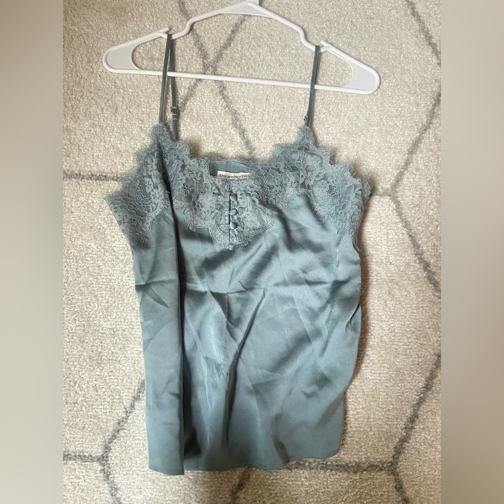 A&F Silk Lace Cami Size Small NWT